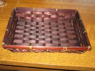 Corbeille marron en osier avec cordon dore 0 M�rignies (59)