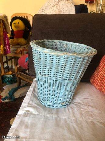 CORBEILLE A PAPIER 12 Ivry-sur-Seine (94)