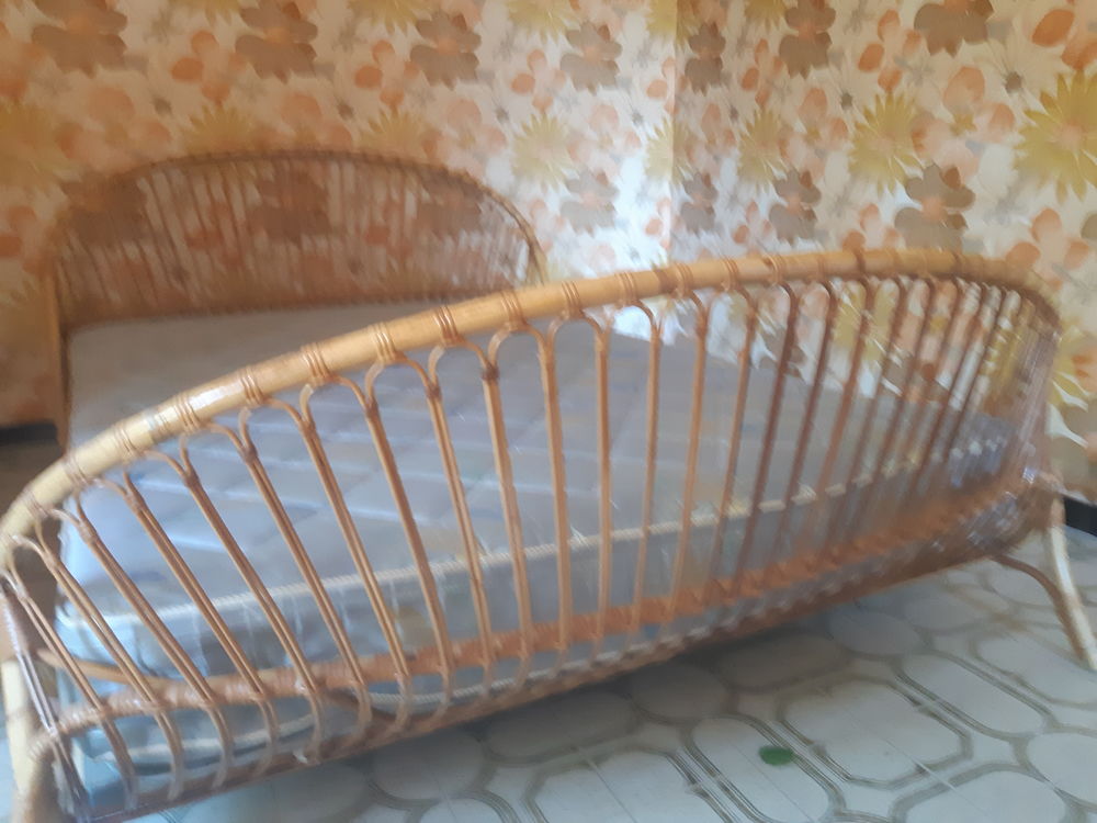  LIT CORBEILLE 2 PLACES 140 X 190 290 Toulon (83)