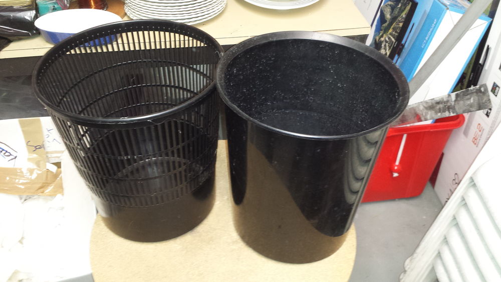 corbeilles � papier noir 0 M�rignies (59)