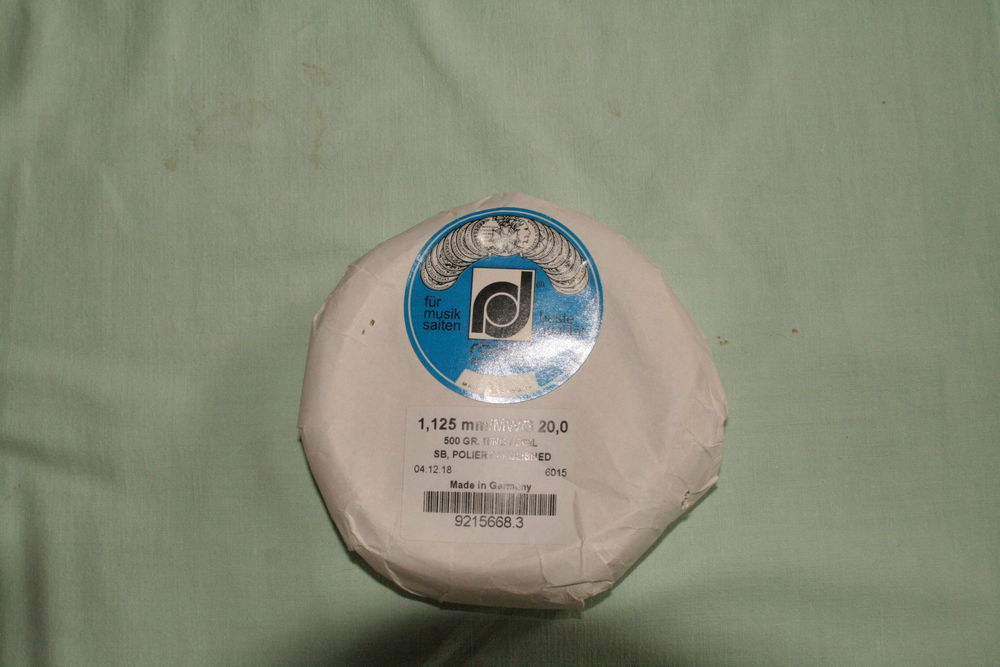 Corde � piano 1 Marsais-Sainte-Rad�gonde (85)