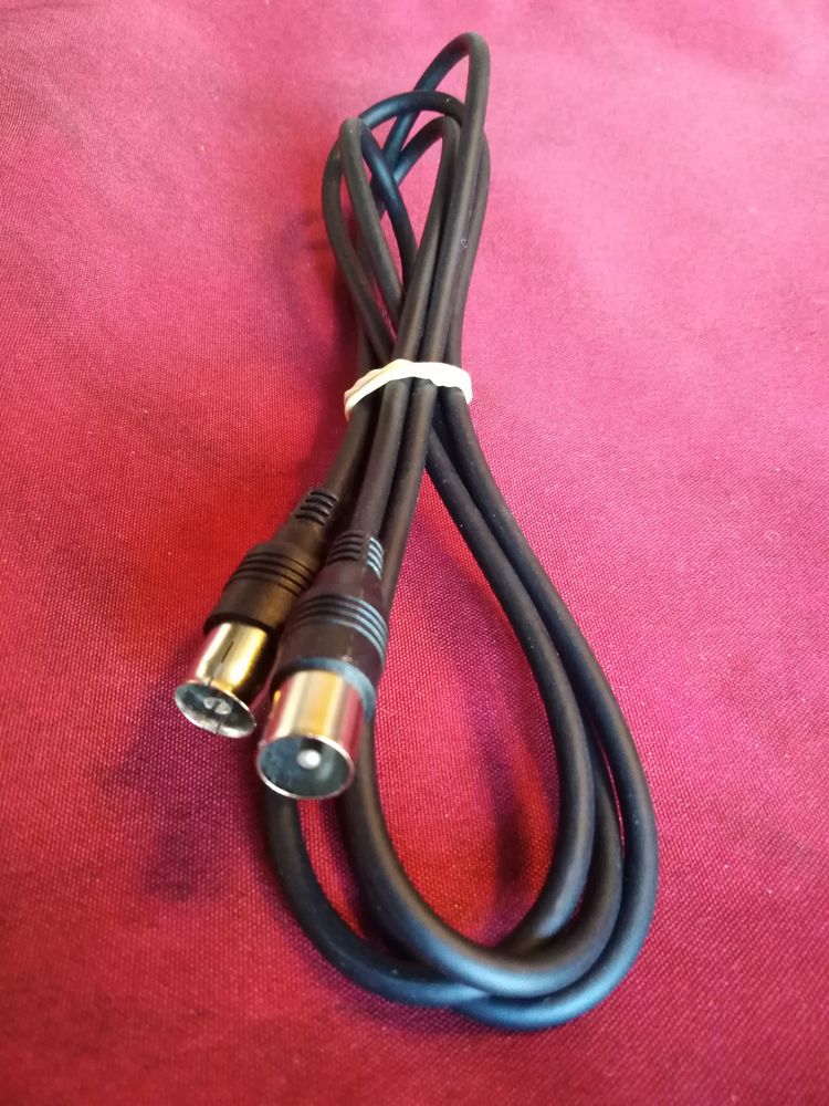 Cordon coaxial antenne t�l� c�ble longueur 1m20 2 Avermes (03)