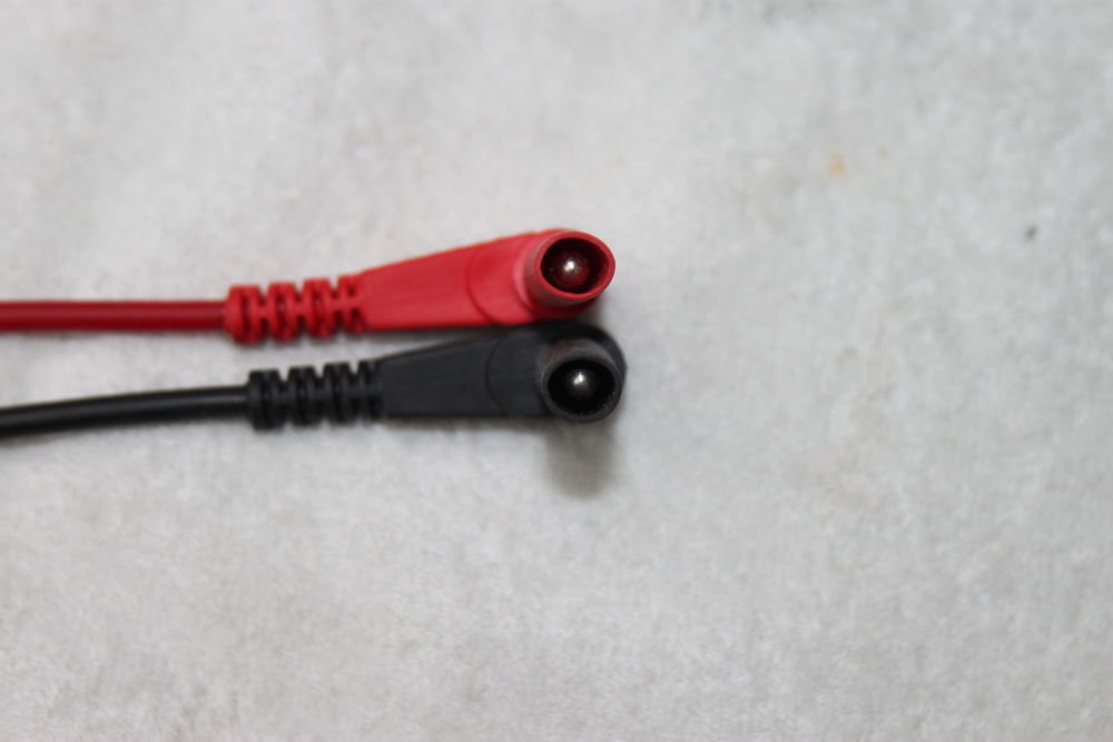 Cordon BNC et fiche bananes neuf 4 Montigny-Lencoup (77)