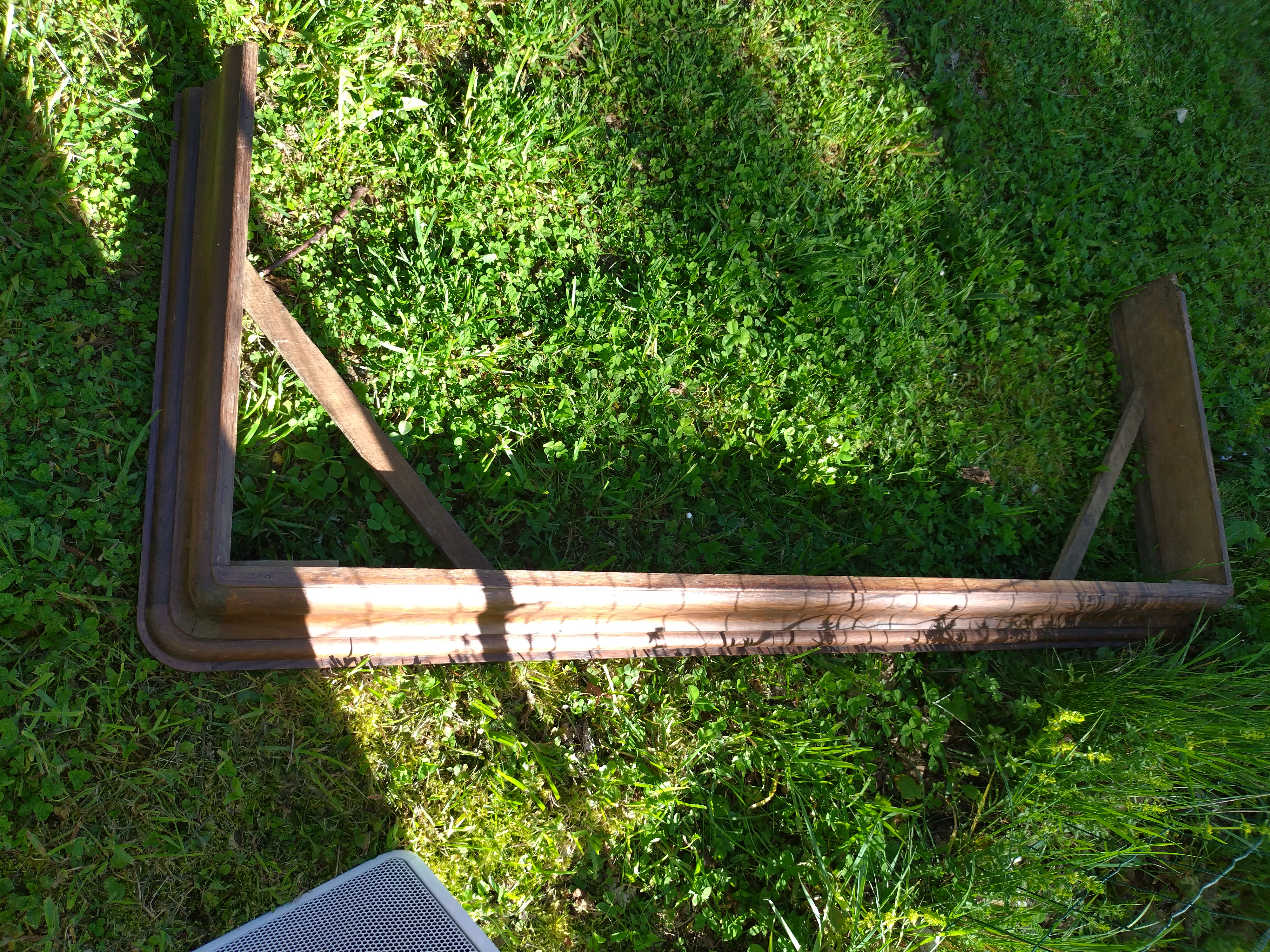 Corniche contour armoire en ch�ne 45 Arfeuille-Ch�tain (23)