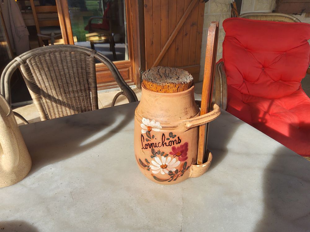 Pot �  cornichons 10 Champignelles (89)