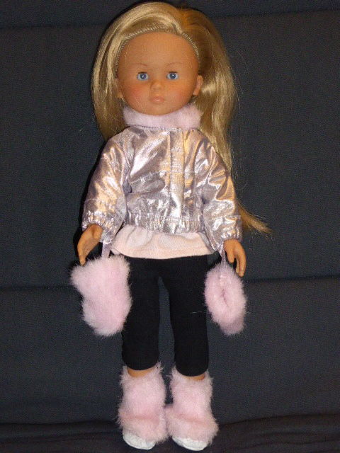 Corolle poup�e les ch�ries Camille des Neiges V460 45 Rueil-Malmaison (92)