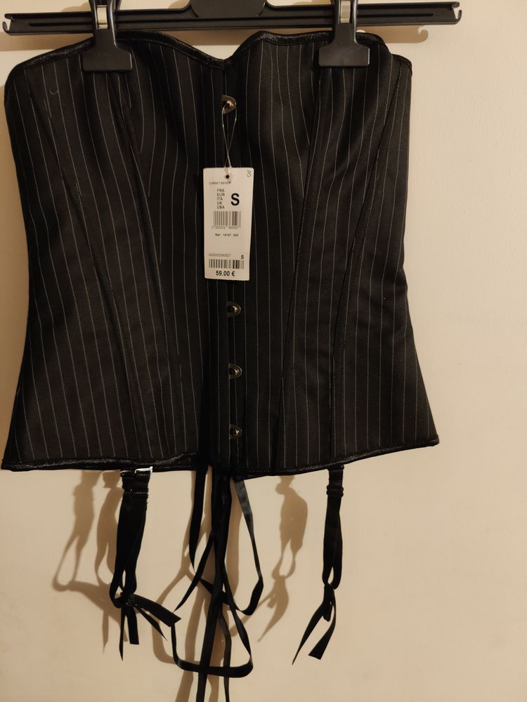 Corset dessus dessous neuf 45 Marboz (01)