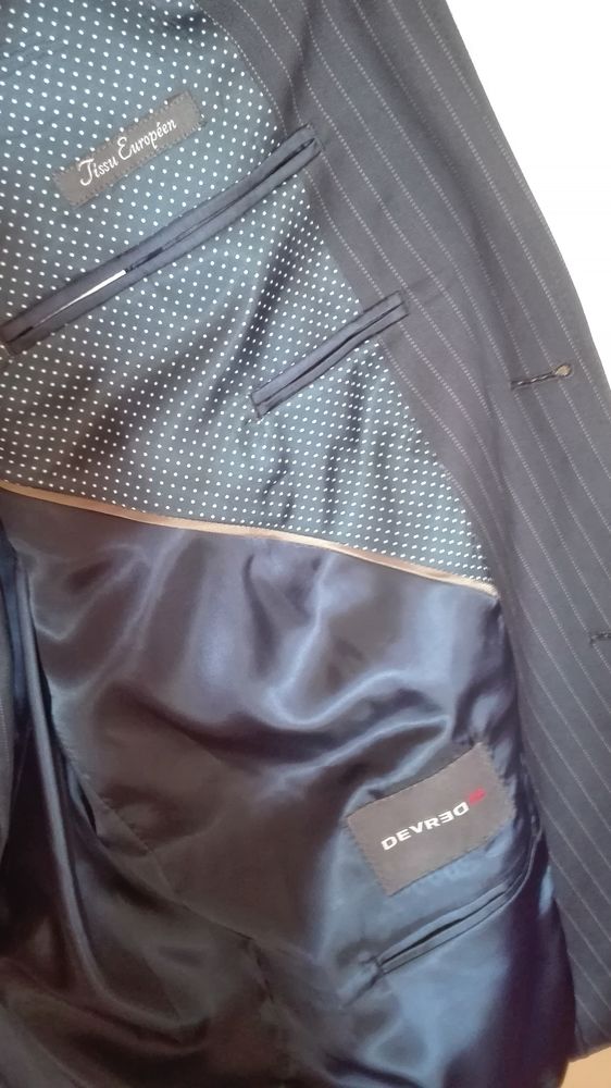 costume bleu fines rayures tr�s chic 10 Charny (77)