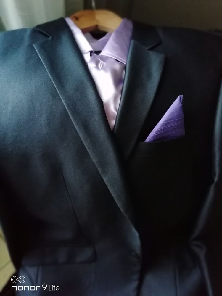 Costume c�r�monie soyeux 125 Andr�sy (78)