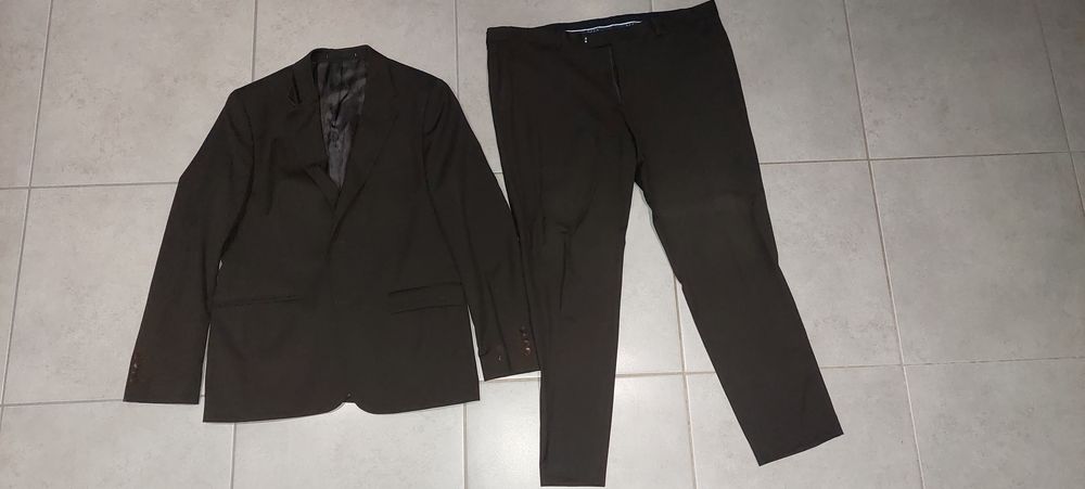 Costume Complet Azzaro 60 Saint-Arnoult-en-Yvelines (78)