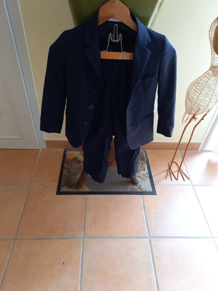 costume enfant complet bleu bon état 35 Carquefou (44)