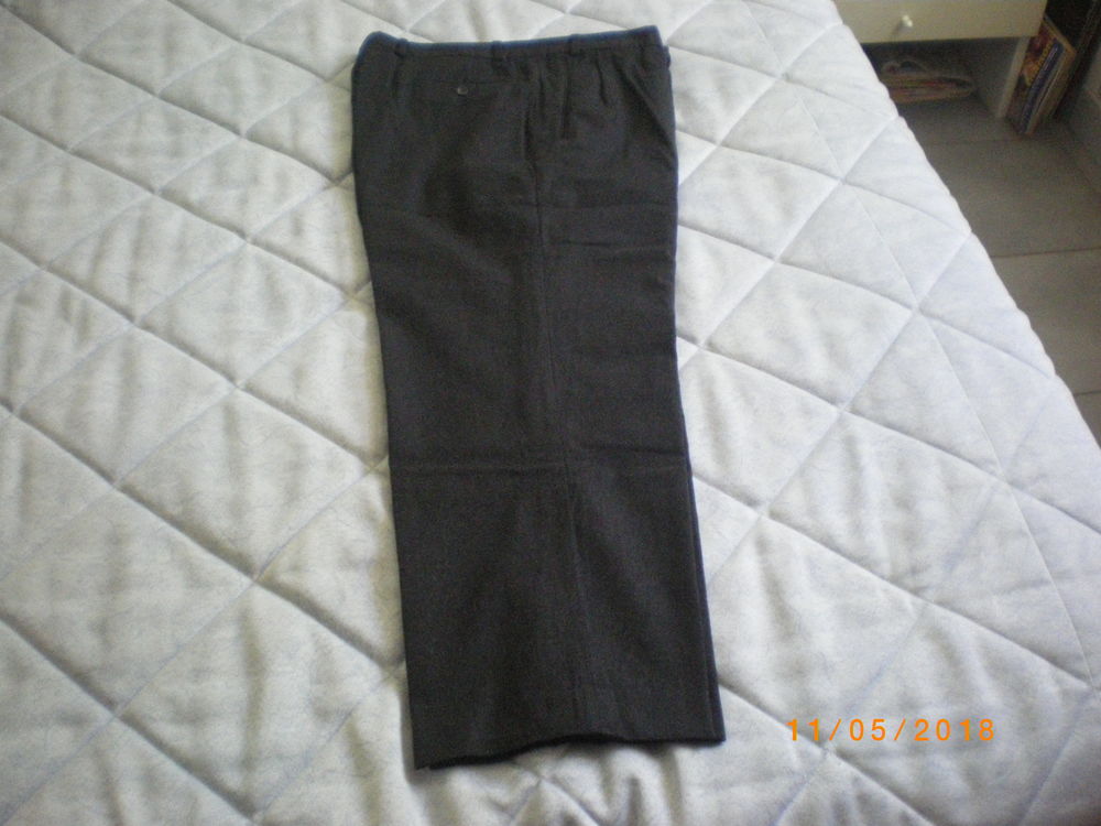 costume homme - taille 50 10 Airvault (79)