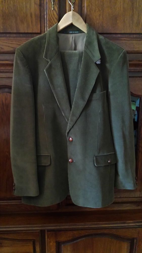 Costume  Homme 80 Lorgues (83)