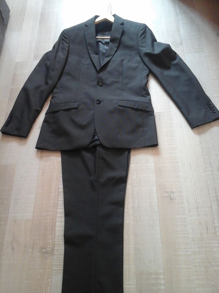 Costume homme 120 Ceillac (05)