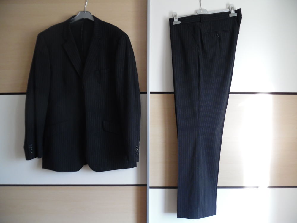 Costume Homme 80 Hermonville (51)