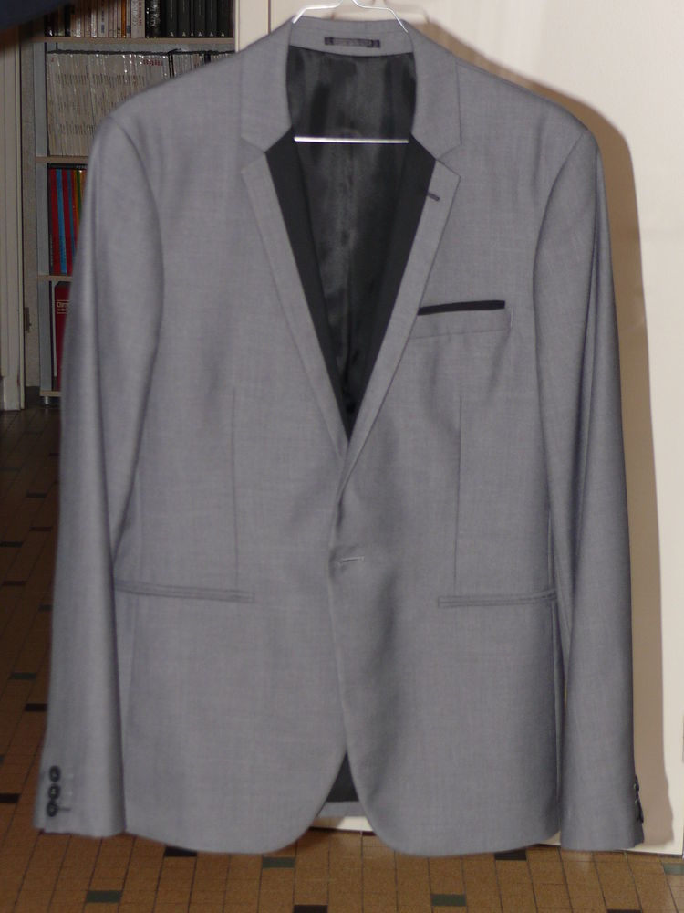 Costume  JULES  40 Saintes (17)