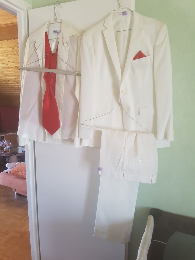 costume de mari� 500 Lyaud (74)