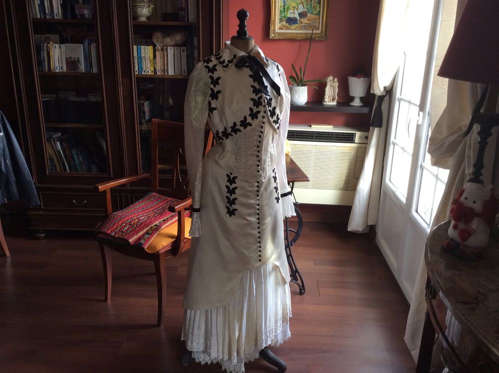 Costume de sc�ne d'opera 180 Toulouse (31)