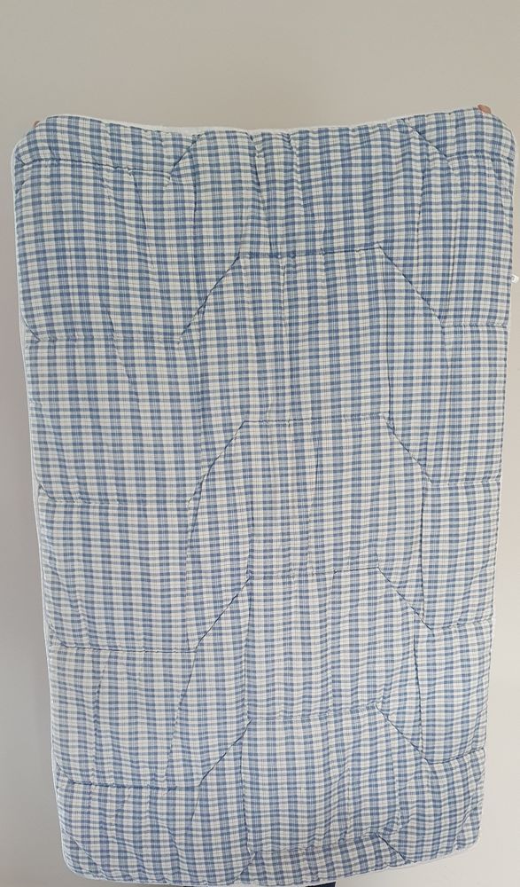 Couette b�b� 120 x 75 cm 10 Saint-Martin-d'H�res (38)