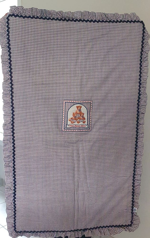 Couette b�b� 120 x 75 cm 10 Saint-Martin-d'H�res (38)