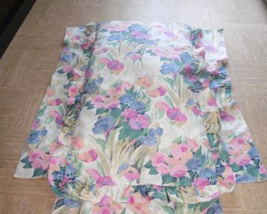 Couettte+housse lit b�b� 13 Belfort (90)