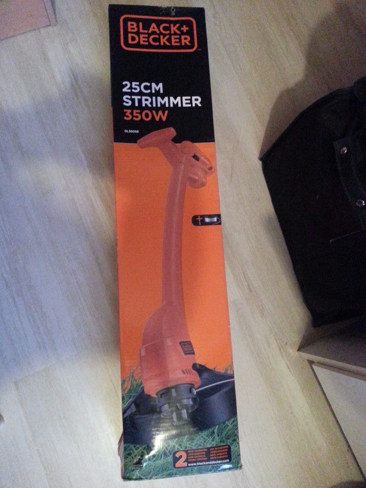 Coupe Bordure  Electrique Black&Decker GL-360-SB 30 Saint-Jean-de-Boiseau (44)