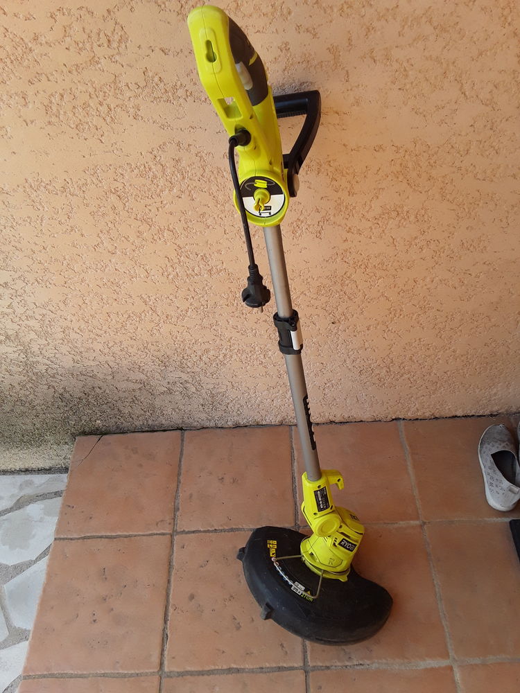 coupe bordure 35 Saint-Hippolyte-du-Fort (30)