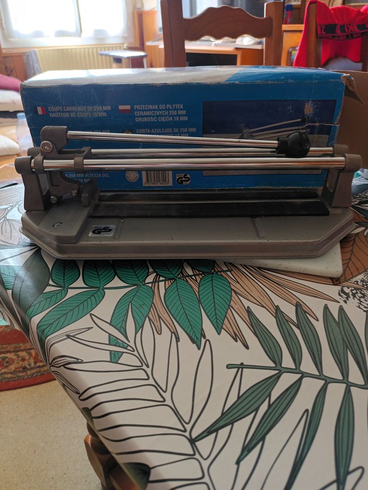 Coupe carreaux 6 Luisant (28)