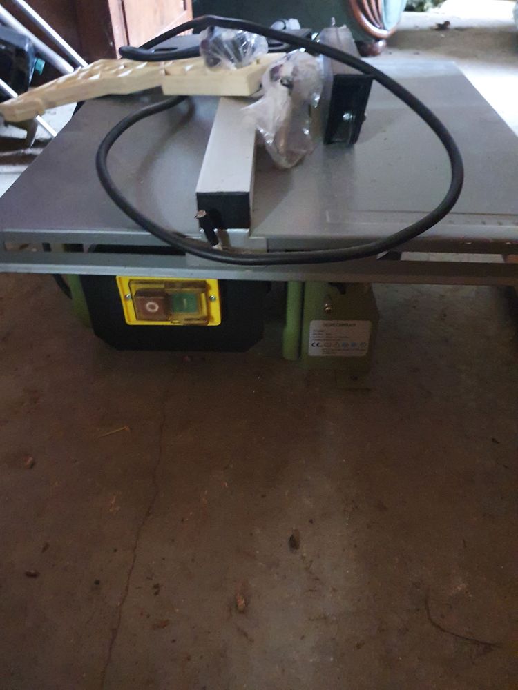 Coupe carrelage neuf 50 Neuill�-Pont-Pierre (37)