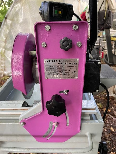 Coupe carrelage 650 Landiras (33)