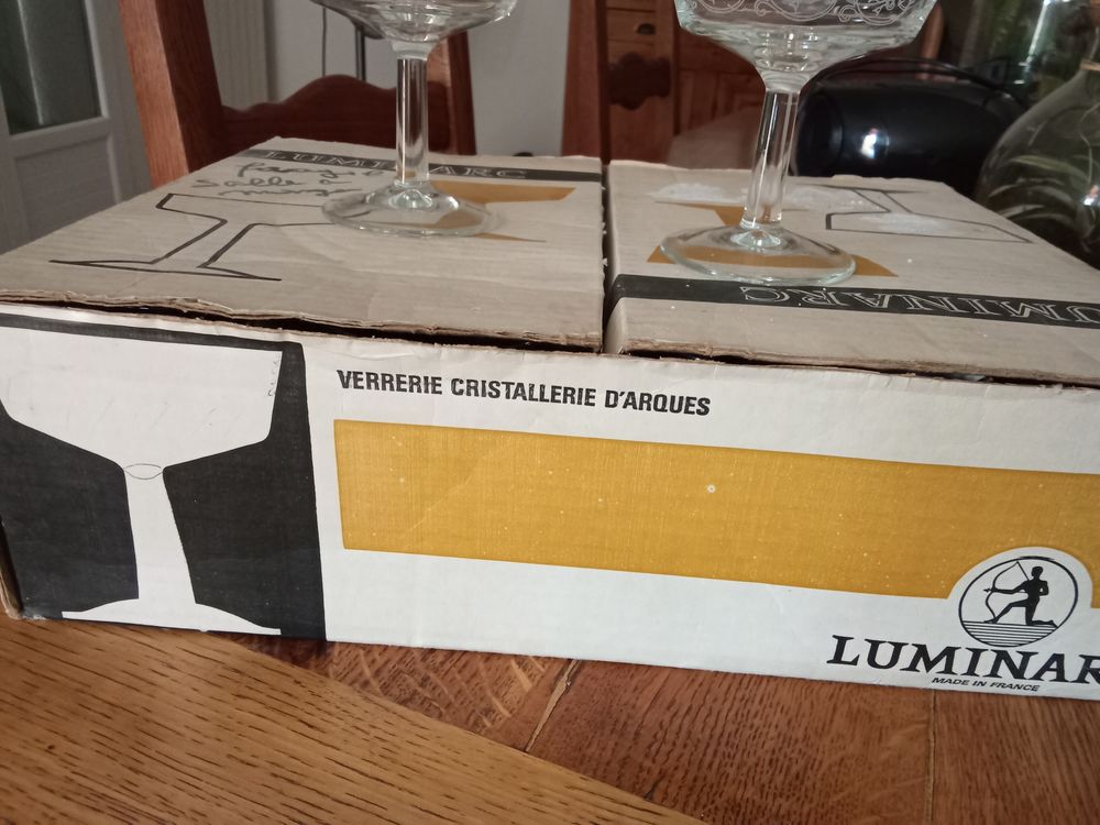 Coupe champagne 0 Boll�ne (84)