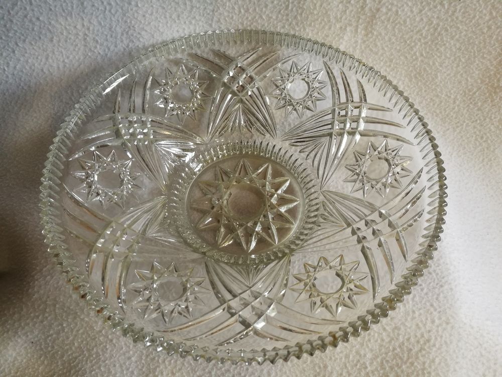 Coupe Fruits Ronde Verre D�cor Pointe de Diamants 30 cm 12 Franconville (95)