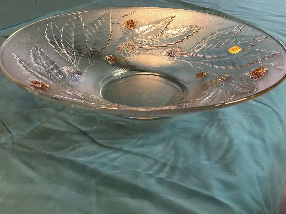 Coupe � fruits en verre moul� � d�cor de feuilles 11 Strasbourg (67)