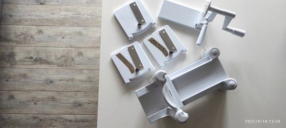 COUPE LEGUME SPIRALIZER 10 Pau (64)