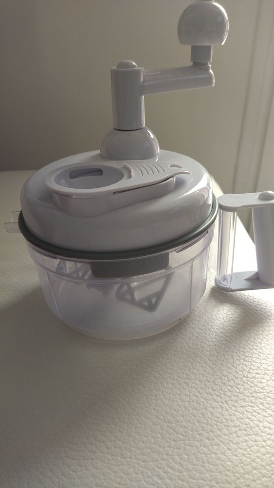 Coupe l�gumes manuel 8 Ostricourt (59)