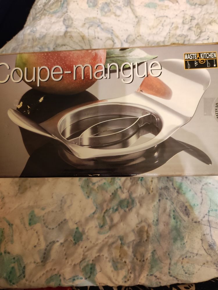 COUPE -MANGUE DANS SON EMBALLAGE D'ORIGINE. JAMAIS UTILIS�. 30 Verneuil-sur-Seine (78)