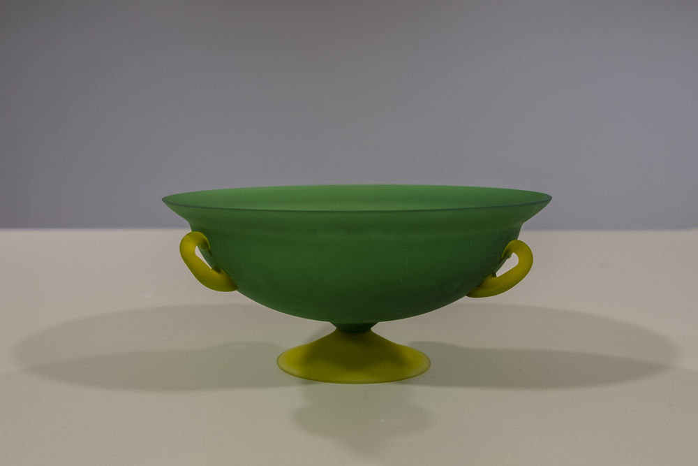 Coupe moderne verte et jaune en verre translucide
25 Han-sur-Meuse (55)