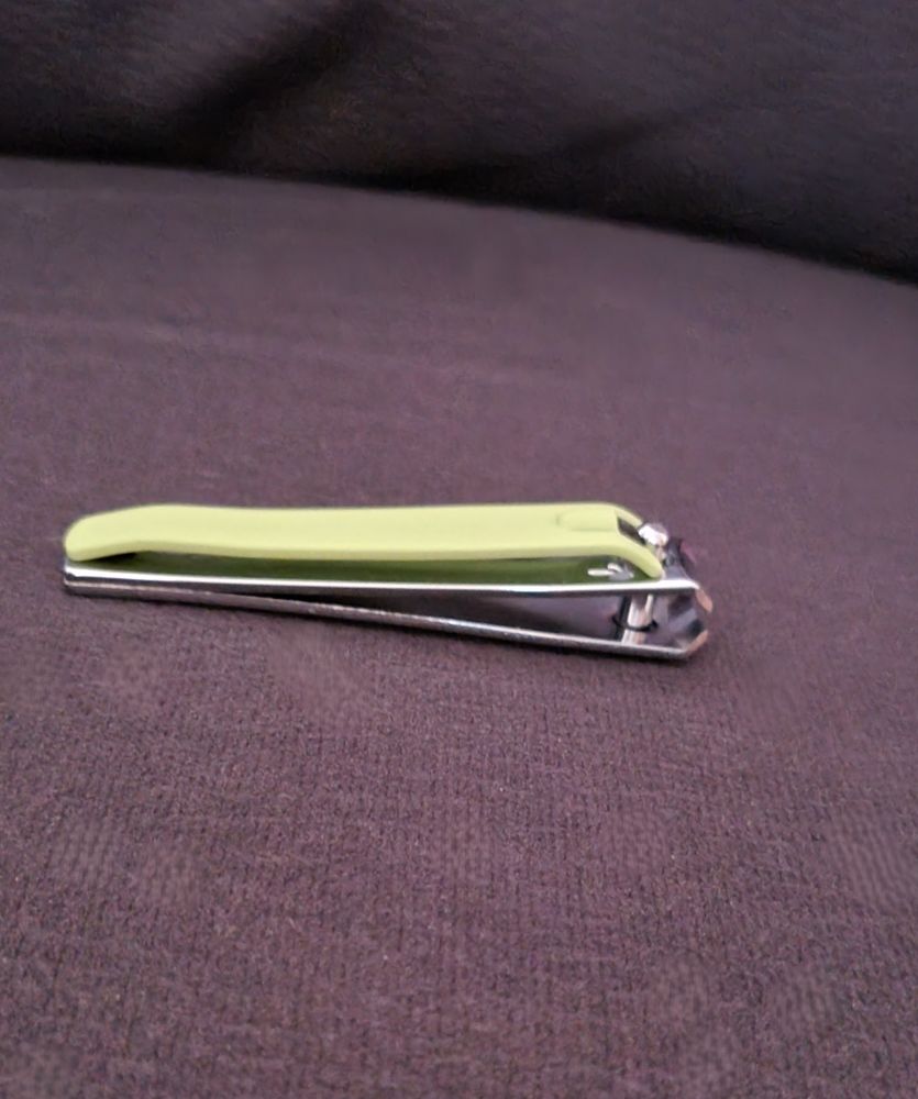 Coupe-ongles Neuf - Taille Moyenne 3 Aix-les-Bains (73)