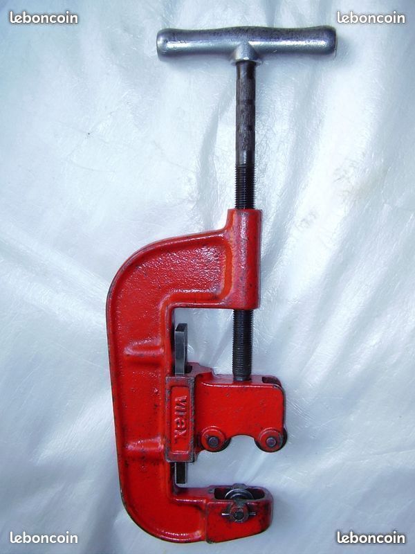 Coupe tubes virax 2101-3 65 Grenoble (38)