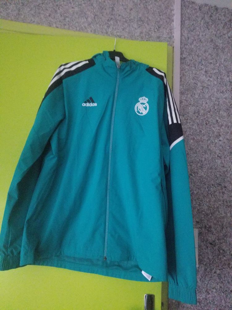 Coupe vent �  capuche vert Adidas Real Madrid 05/21 45 Auby (59)