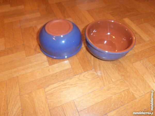 2 coupelles bleues (12) 3 Tours (37)