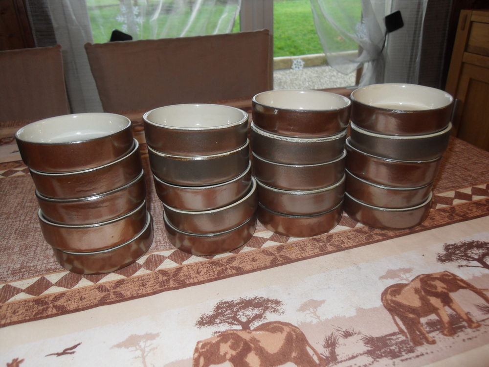 LOT DE 20 COUPELLES GRES 4 Ath�e-sur-Cher (37)