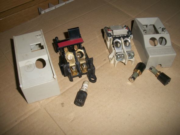 coupes circuit interrupteur Legrand 20 Amp&egrave;res 380 Volts
Bricolage