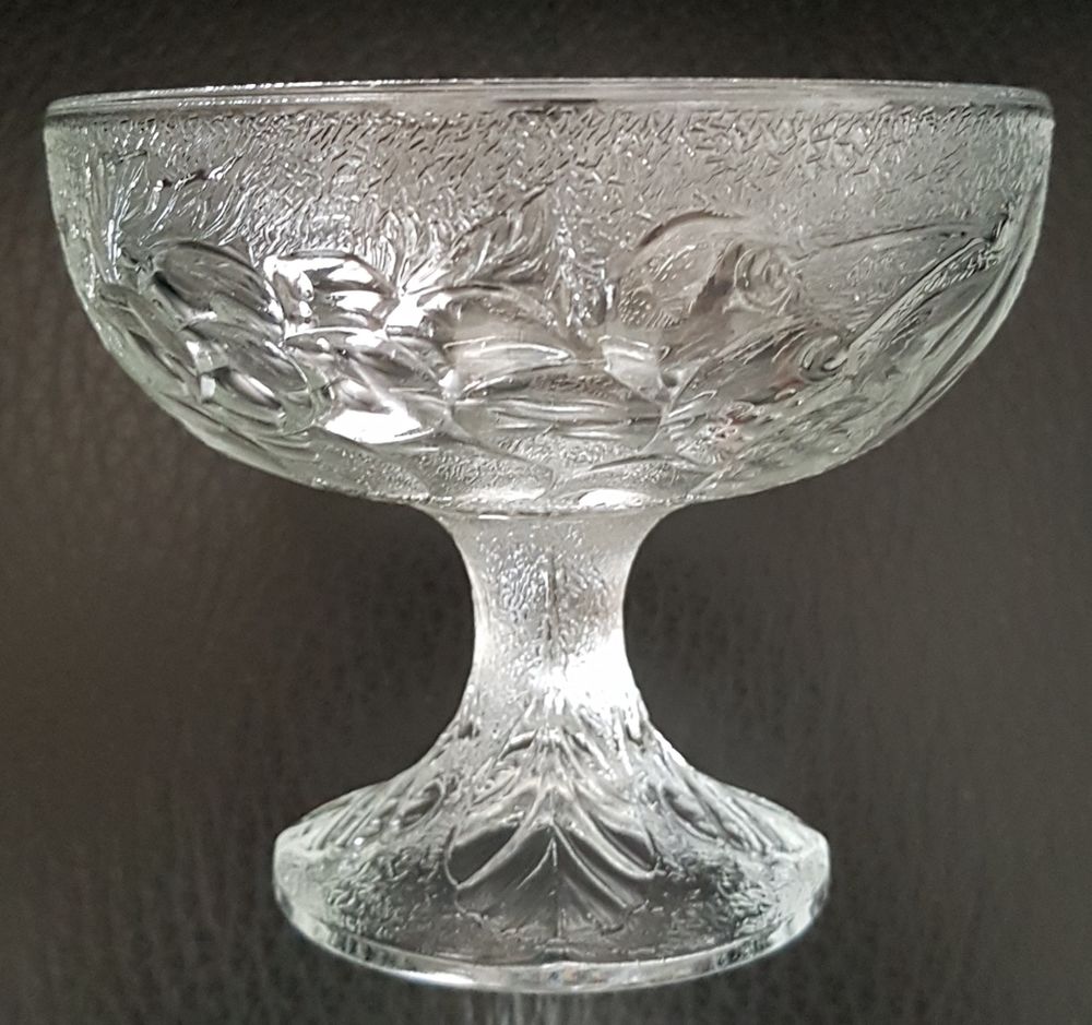 Coupes � dessert sur pied 2 Marignane (13)