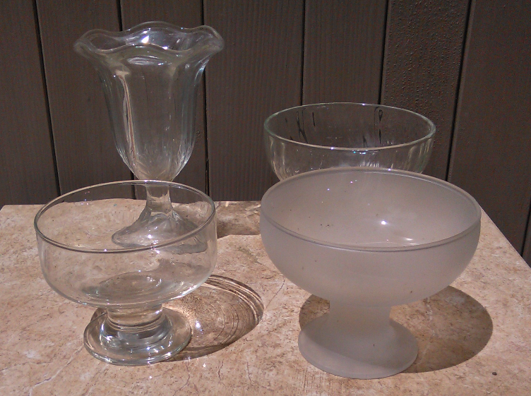 Lot de 4 coupes � glace en verre diff�rentes ou pour bougies 4 Roquefort-les-Pins (06)