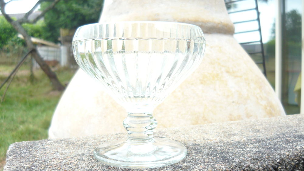 coupes de glaces en verre transparents neuves 2 Ch�tillon-en-Vendelais (35)