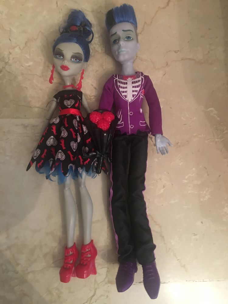  Couple monstre high zombie 25 Marseille 12 (13)