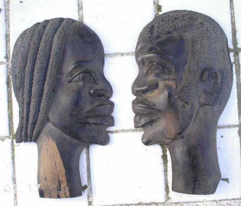 Couple, 2 TETES AFRICAINES en bois, hauteur 25.5 cm 15 Montauban (82)
