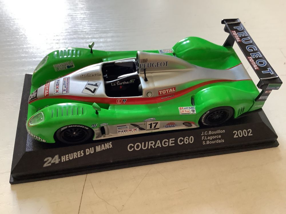 COURAGE C60 2002 24H DU MANS 1/43 voiture miniature 10 Al�s (30)