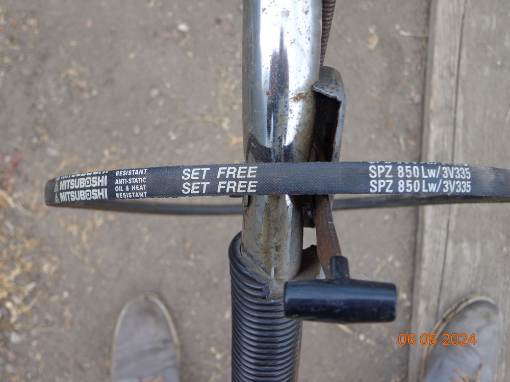 courroie 8 Rosi�res-aux-Salines (54)